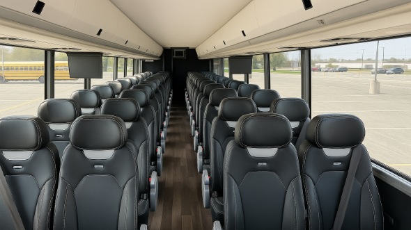 grand forks 25 passenger minibus rental